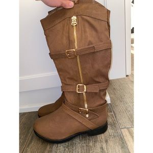 Women’s boots